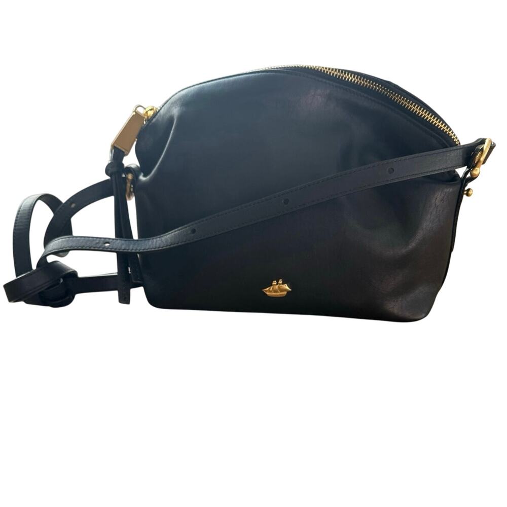 Brahmin Black Leather Crossbody with gold hardware and zipper closure - Picture 5 of 16